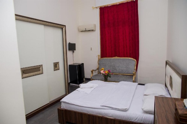 Hotel Grand Royal Cairo image 11